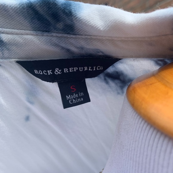 🏷️ Rock & Republic Hi Low Tie Dye Top S - Picture 6 of 9